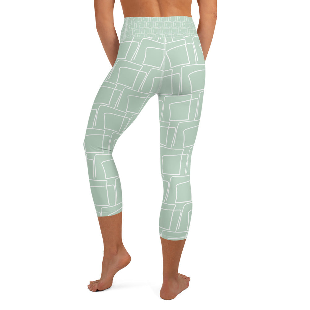 Shapes Capri Leggings